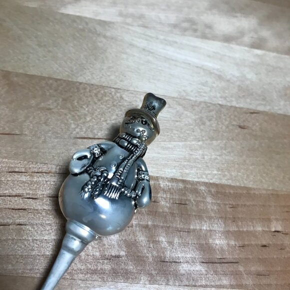 Vintage Wallace Silversmiths Silver Plated Holiday Christmas Snow Man Fork - Picture 6 of 6
